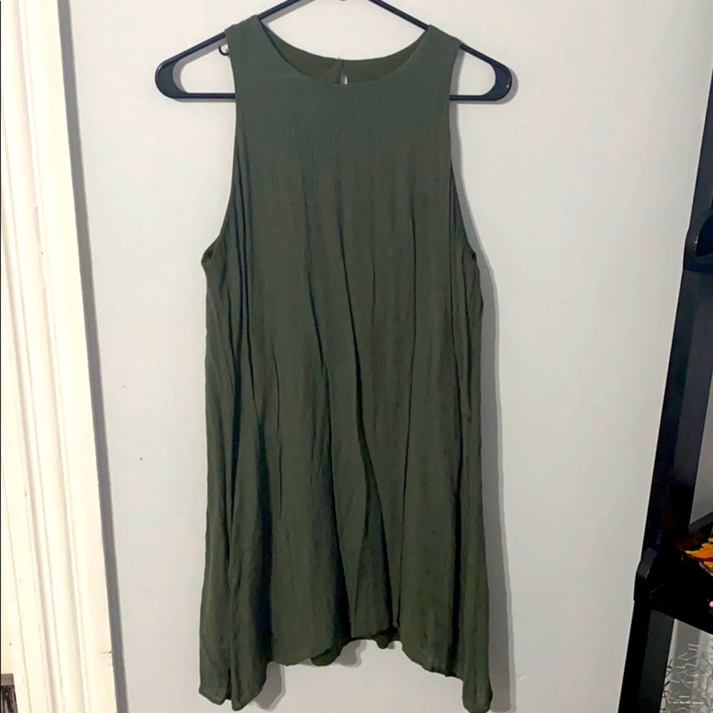 Olive green. Soft linen